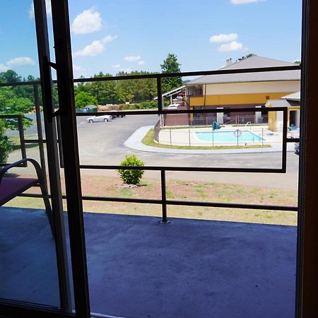 Quality Inn Aberdeen Экстерьер фото