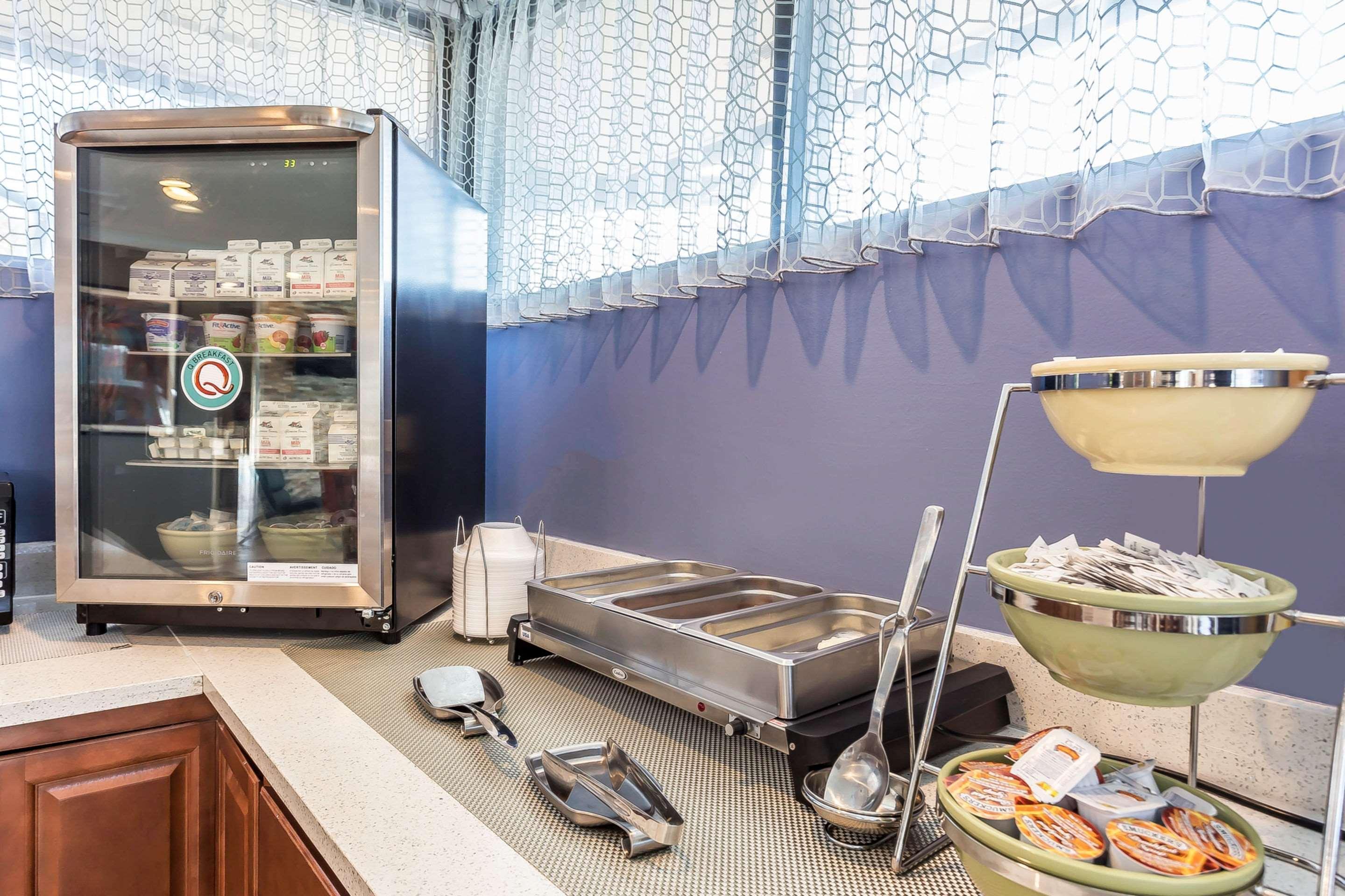Quality Inn Aberdeen Экстерьер фото