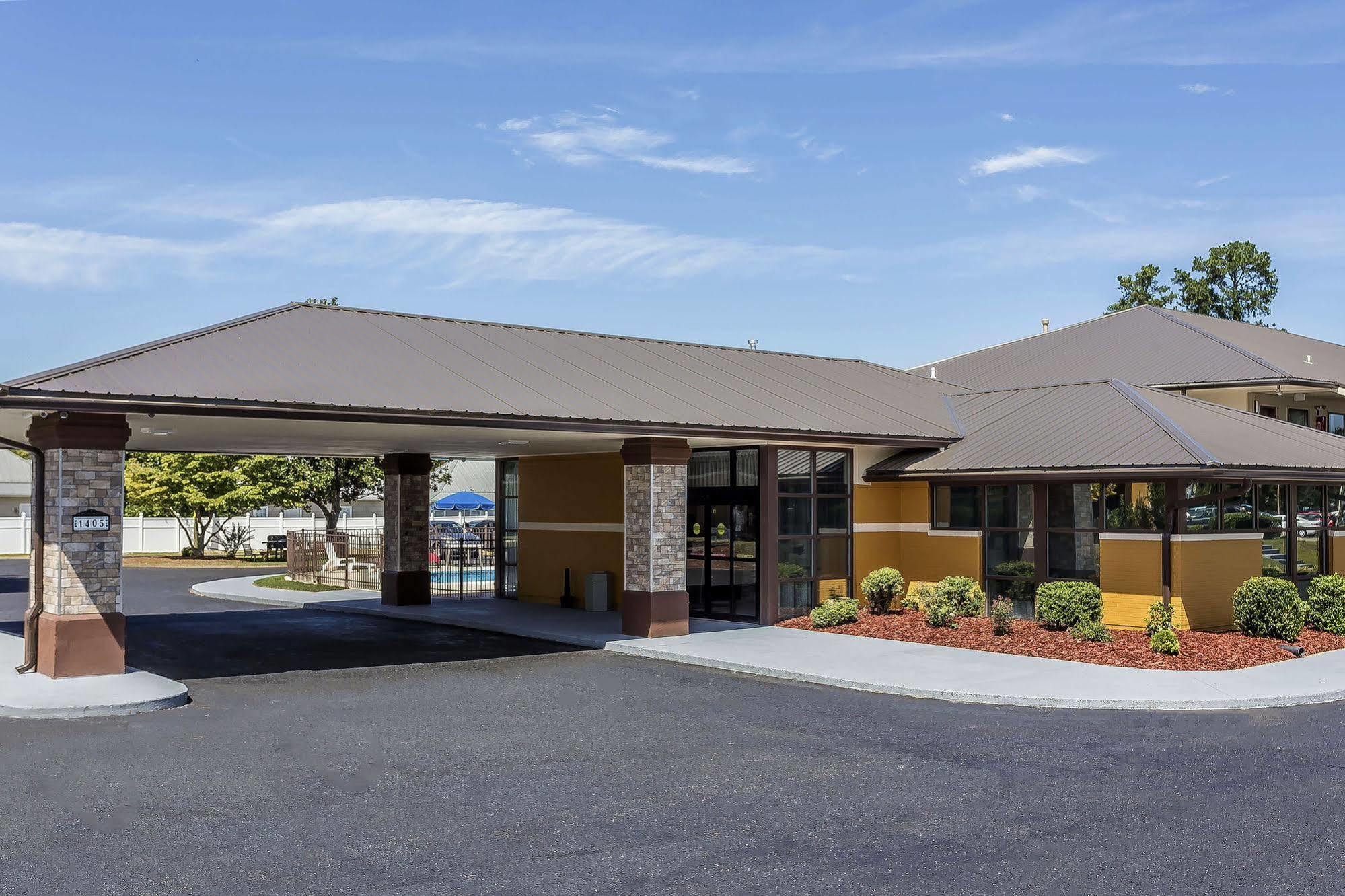 Quality Inn Aberdeen Экстерьер фото