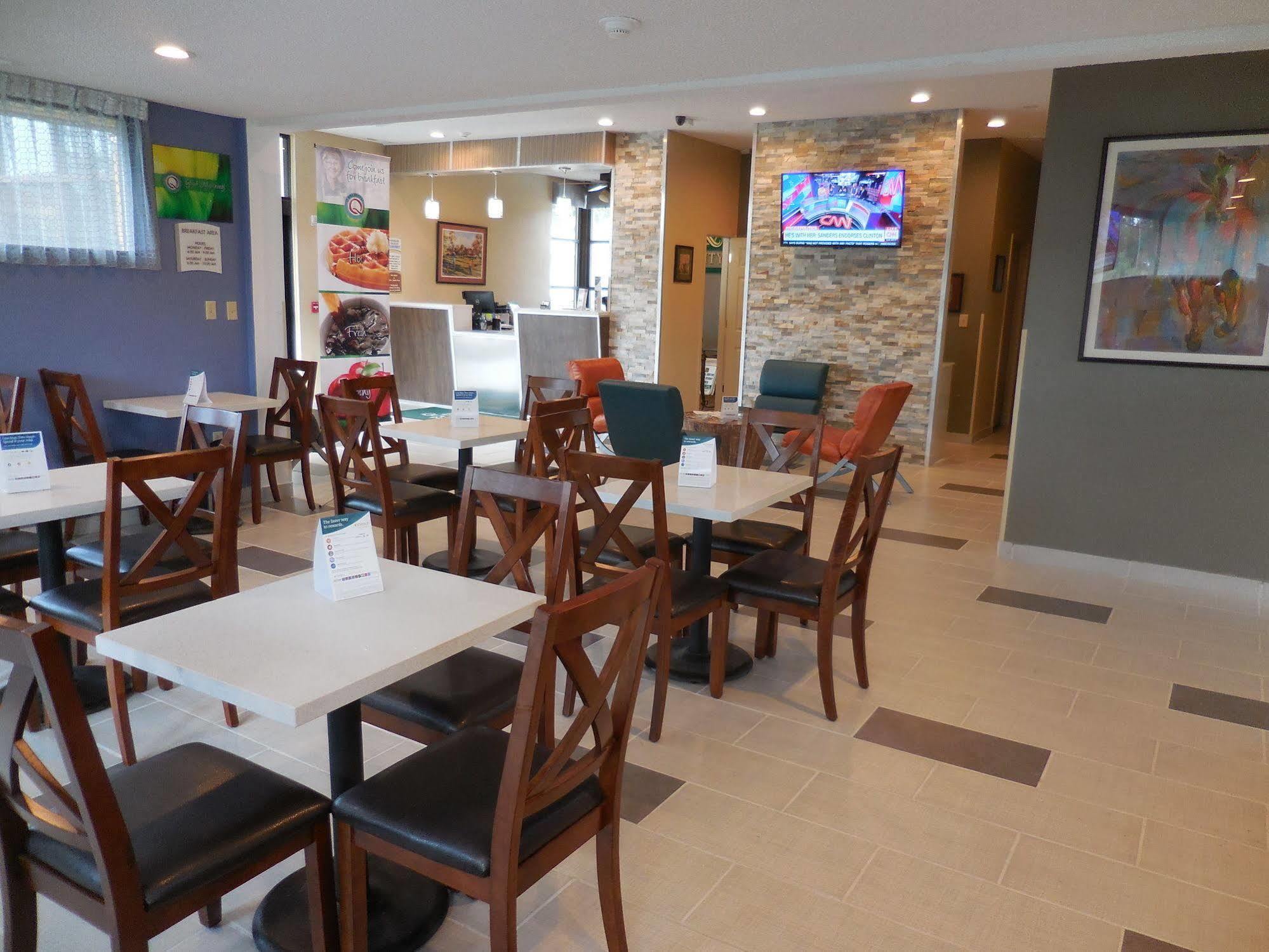 Quality Inn Aberdeen Экстерьер фото